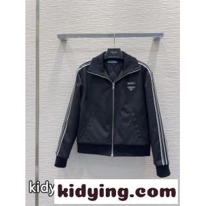 カジュアル ストライプ トラックジャケット プラダ コピー ジャケット 偽物 ブラックkid26LruS9b