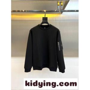 スタイリッシュ クルーネック スウェットシャツ プラダ ブランド コピー Tシャツ 偽物 ブラックkid26rS1nqm