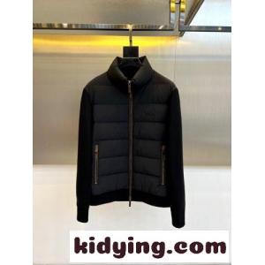 洗練された エルメネジルド・ゼニア ジャケット 偽物 ダウン＆ニット ハイブリッドジャケット ブラックkid26qCmiau