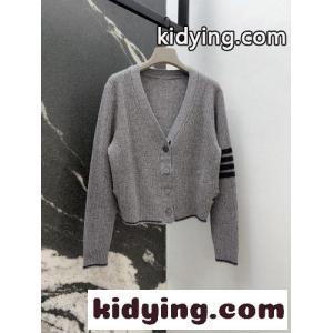 4BAR Vネック カーディガン トムブラウン ブランド コピー ニット 偽物 クロップド丈 グレーkid26zmyeua