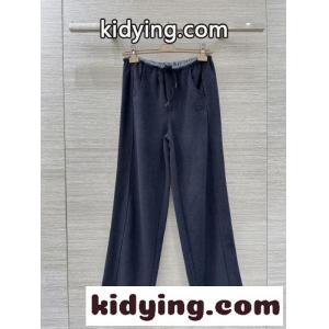 スタイリッシュ カジュアル ミュウミュウ スーパーコピー パンツ 偽物 ロゴ入り スウェットパンツkid26Xbiu8D