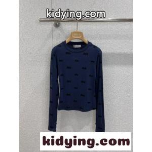 miu miu ブランド コピー ロゴ総柄 ロングスリーブトップス ミュウミュウ ブランド コピー Tシャツ 偽物 ブルーkid26LfKL1j