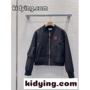 miu miu コピーロゴ入り ボンバージャケット ミュウミュウ コピー ジャケット 偽物 ブラックkid26r8ryCm
