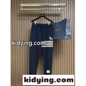 カジュアル 定番 4BAR スウェットパンツ トムブラウン コピー パンツ 偽物 ネイビーkid26PrWPzC