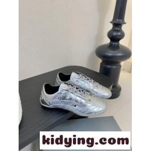 お洒落 カジュアル スタッズ付き CITY スニーカー バレンシアガ スーパーコピー スーパーコピー シルバーkid2659DKPr