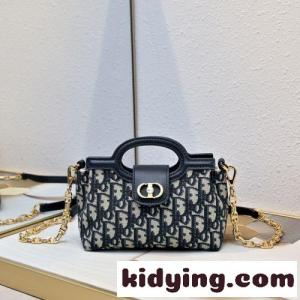 人気 新作 dior コピー Jolie トップハンドル ミニバッグ クリスチャン・ディオール コピー バッグ コピーkid268Xz4ze