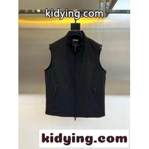 エルメネジルド・ゼニア ジャケット 偽物 シンプル 合わせやすい ベスト ブラックkid26bOnyyC