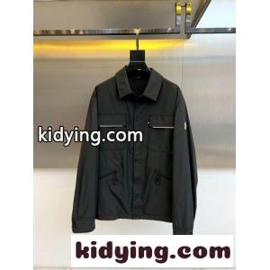 大人カジュアル 洗練された ブルゾン モンクレール コピー ジャケット 偽物 ブラックkid26buyG1n