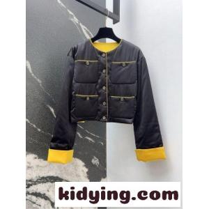 洗練された おしゃれ ノーカラージャケット シャネル コピーブランド ジャケット コピー ブラックkid26D8b8ju