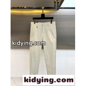 エレガント フェンディ スーパーコピー パンツ 偽物 シンプル 洗練された チノパンツ ズボンkid26CSLPbe