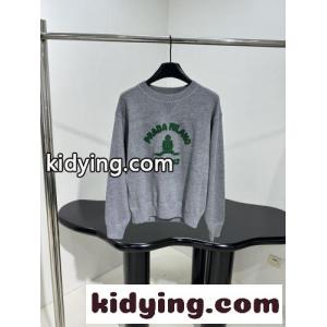 クラシック ロゴ入り プルオーバー プラダ コピー セーター コピー ユニセックス グレーkid26zO99ry