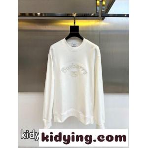 カジュアル 定番 ゴシックロゴ スウェットシャツ バーバリー コピー Tシャツ 偽物 ホワイトkid26nCOX9z