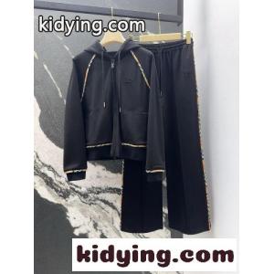 ジップアップパーカー＆スウェットパンツ上下セット バーバリー ブランド コピー セットアップ 偽物kid26C0viKD