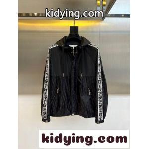 上品 カジュアル フード付きジャケット クリスチャン・ディオール コピー ジャケット コピー ブラックkid265vOXHv