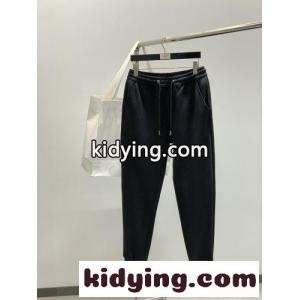 カジュアル 定番 スウェットパンツ モンクレール ブランド コピー パンツ 偽物 ブラックkid26ea8n4f