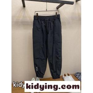 アウトドア カジュアル ロングパンツ モンクレール スーパーコピー パンツ 偽物 ブラックkid269r0Xvu