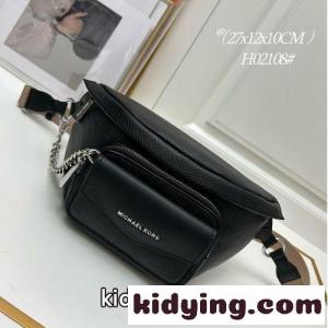 お洒落 コンパクト ショルダーバッグ マイケルコース コピー バッグ コピー ブラックkid26eCm0Tj