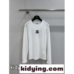 シンプル クルーネック コットン 長袖Tシャツ シャネル コピーブランド Tシャツ コピー ホワイトkid269bGr8z