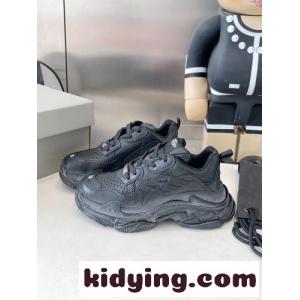 バレンシアガ コピー スーパーコピー 人気 TRIPLE S SPORTY スニーカー レディース メンズkid26rGH9bC