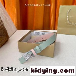 バーバリー ブランド コピー ベルト コピー 合わせやすい 人気 上品 リバーシブル レザーベルトkid26um0vue