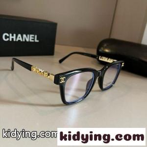 合わせやすい シャネル スーパーコピー メガネ 偽物 シンプル 洗練された ウェリントン アイウェアkid26D05Pru