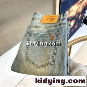 バーバリー コピーブランド ジーンズ 偽物 シンプル 合わせやすい メンズ デニムパンツkid26rqqiGb