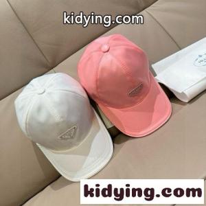 人気 定番 トライアングルロゴ ベースボールキャップ プラダ コピー キャップ 偽物kid26aWPHnC