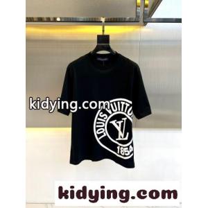 目を引く ロゴプリント クルーネック ルイ・ヴィトン Tシャツ 偽物 コットン ブラックkid26zy4zqa