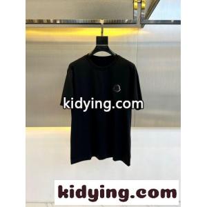モンクレール コピー Tシャツ 偽物 シンプル ロゴ入り 半袖Tシャツ クルーネック ブラックkid26b4D0bu