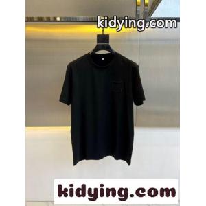 ロゴ入り クルーネック 半袖Tシャツ ロエベ コピー Tシャツ 偽物 シンプル ブラックkid26v8Pjqa