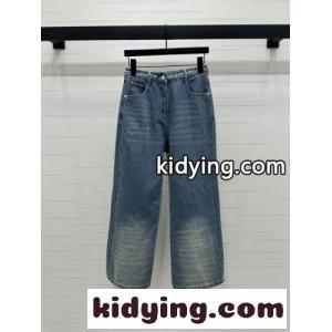 美脚シルエットで魅せる♪格上スタイル シャネル コピー ジーンズ コピー レディースkid26bSviOb