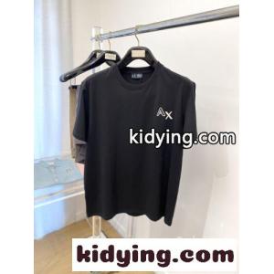 アルマーニ コピー Tシャツ 偽物 ロゴ 洗練された シンプル 半袖Tシャツ ブラックkid261Tb85n
