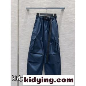 カジュアル おしゃれ カーゴパンツ プラダ コピー パンツ 偽物 ネイビーkid26Gfeeuy