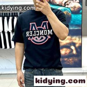 モンクレール ブランド コピー Tシャツ コピー 定番 カジュアル 半袖Tシャツ クルーネック ブラックkid26u4Xn4j