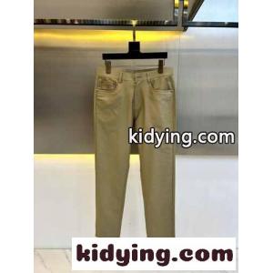 カジュアル ビジネス チノパンツ トムフォード パンツ 偽物 カーキkid26bG9zqi