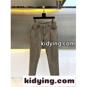 シンプル テーパードデニムパンツ トムフォード ジーンズ 偽物 合わせやすいkid260PviWD