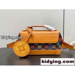 LV スティーマー･イーストウエスト ウェアラブル ウォレット ルイ・ヴィトン スーパーコピー N00187kid26De0j0v