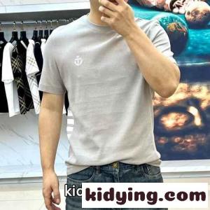 着心地いい 半袖Tシャツ トムブラウン ブランド コピー Tシャツ スーパーコピー カーキkid264vmiey
