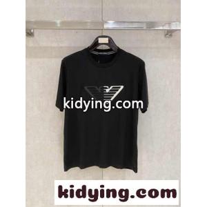 シンプル ロゴ入り クルーネック 半袖Tシャツ アルマーニ スーパーコピー Tシャツ コピー ブラックkid268jqmqC
