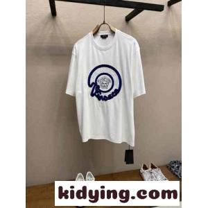 リラックス コットン クルーネック 半袖Tシャツ ヴェルサーチ コピーブランドェ Tシャツ コピー ホワイトkid26WfCySf