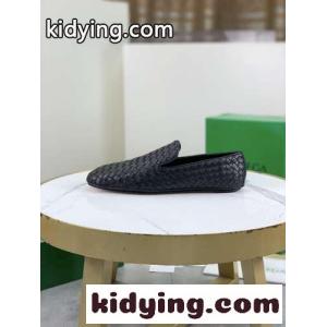 ボッテガ・ヴェネタ シューズ コピー 上品 カジュアル イントレチャートレザー ブラックkid26jiCyym