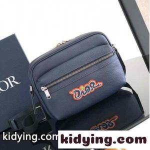 dior スーパーコピー AND KAWS Rider 2.0 ベルトバッグ スーパーコピー メンズバッグ ネイビーkid26TjiWjC