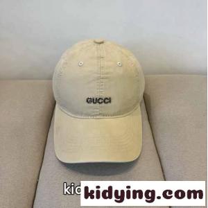 シンプル ロゴ入り ベースボールキャップ グッチ コピー キャップ 偽物 ベージュkid26vmCCGn