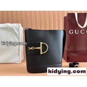 gucci コピー 73 ミディアム バケットバッグ グッチ コピー バッグ スーパーコピー 833660 ブラックkid2615raOf