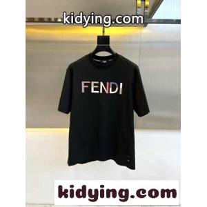定番 カジュアル ロゴTシャツ フェンディ スーパーコピー Tシャツ コピー クルーネック ブラックkid26CCi49z