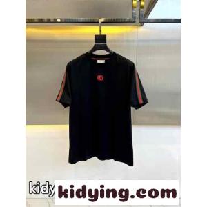 カジュアル シンプル クルーネック 半袖Tシャツ グッチ コピー Tシャツ コピー ブラックkid260D4jmi