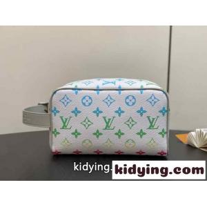 目を引く ルイヴィトン スーパーコピー ドップ・キットクラッチバッグ スーパーコピー M14034kid265fm8Lr
