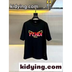 カジュアル 合わせやすい ロゴ入り 半袖Tシャツ フェンディ コピー Tシャツ コピー ブラックkid26yWLfme
