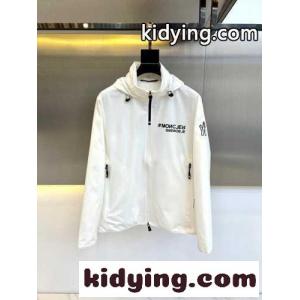 カジュアル シンプル フード付きブルゾン モンクレール スーパーコピー ジャケット コピー ホワイトkid26CaiOry