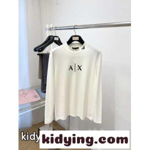 アルマーニ コピー Tシャツ コピー シンプル ロゴ入り 長袖Tシャツ ホワイトkid26SHnaKf